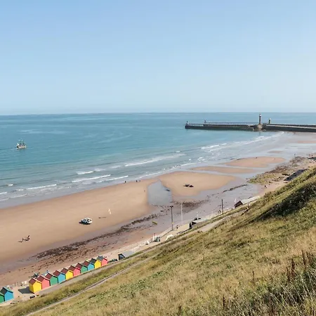 Leesholme Loft Holiday home